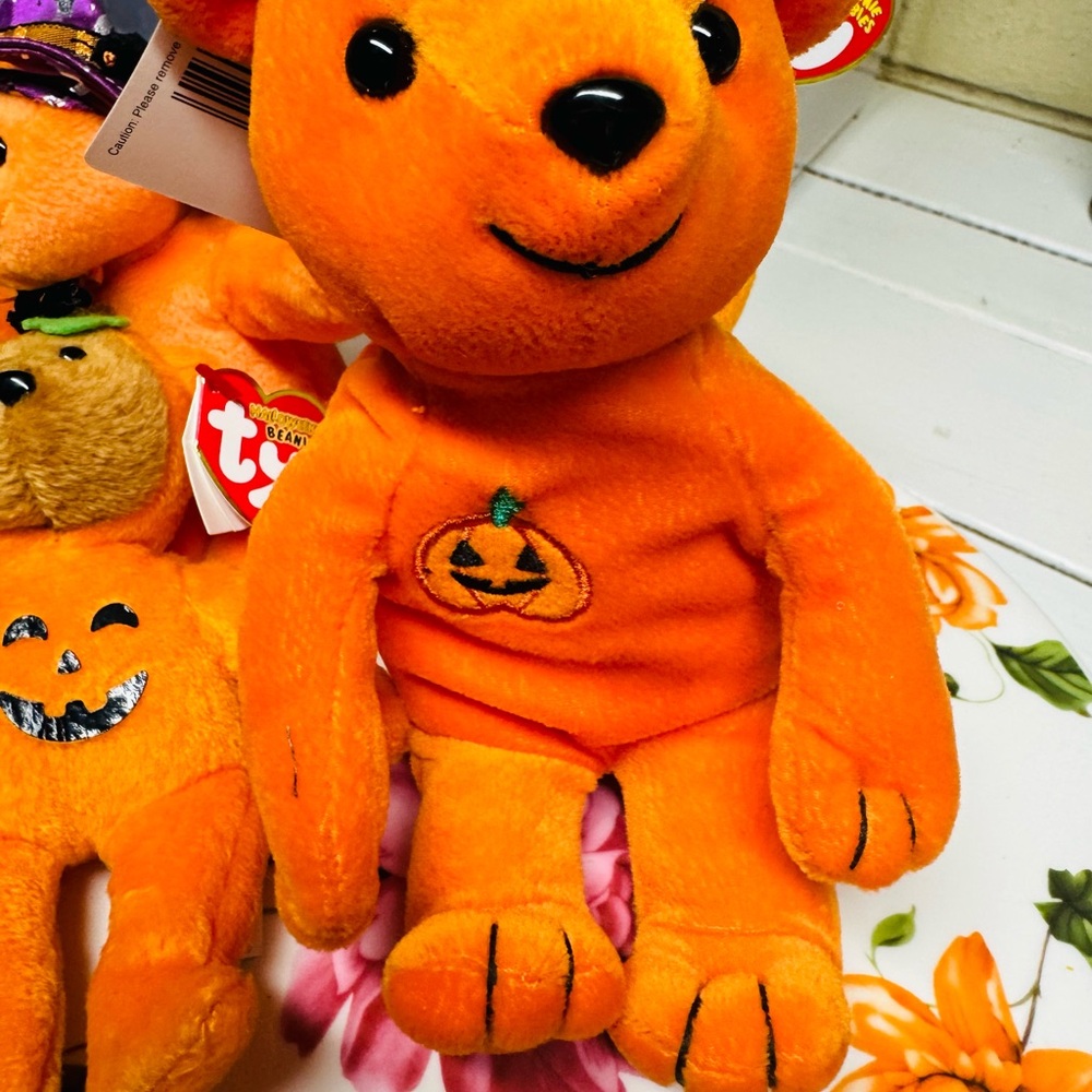 Halloween Beanie Babies lot Treator, Pocus, Treatsies, bean bears - Picture 4 of 10